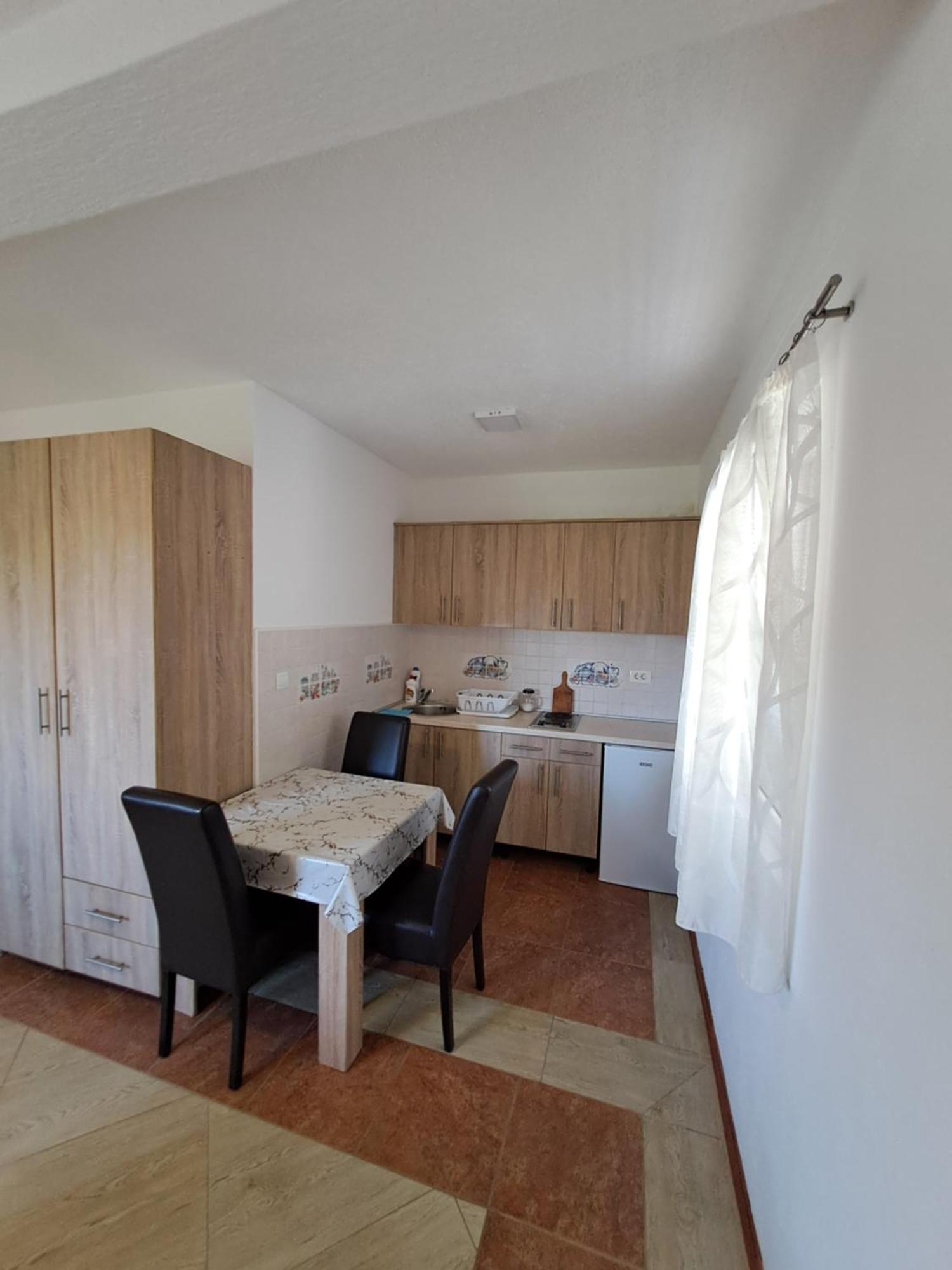 Apartmani Cavor بودفا المظهر الخارجي الصورة
